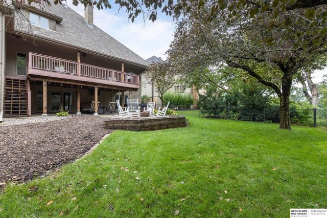 21506 Pinehurst Avenue, Elkhorn, NE 68022
