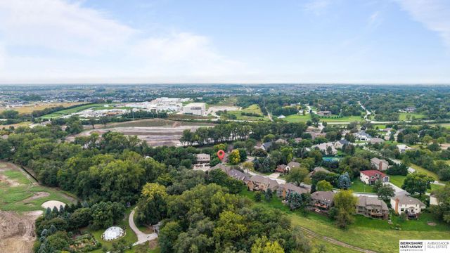 21506 Pinehurst Avenue, Elkhorn, NE 68022