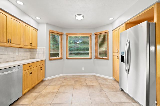 3913 Deandra Ln, Manhattan, KS 66503