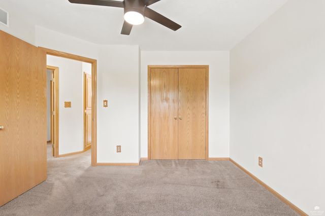 3913 Deandra Ln, Manhattan, KS 66503