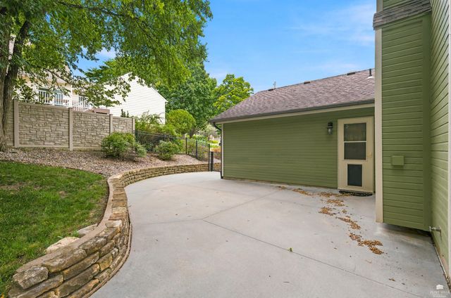 3913 Deandra Ln, Manhattan, KS 66503