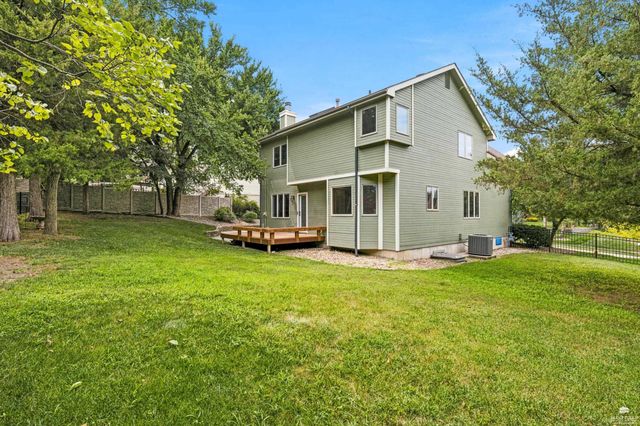3913 Deandra Ln, Manhattan, KS 66503