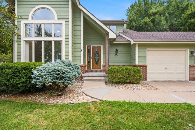 3913 Deandra Ln, Manhattan, KS 66503
