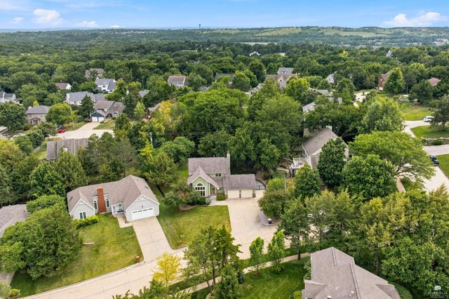 3913 Deandra Ln, Manhattan, KS 66503