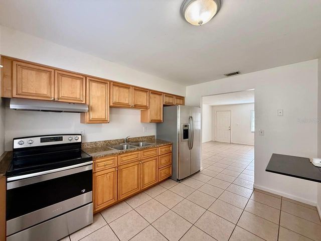 3107 W MARCUM STREET B, Tampa, FL 33611