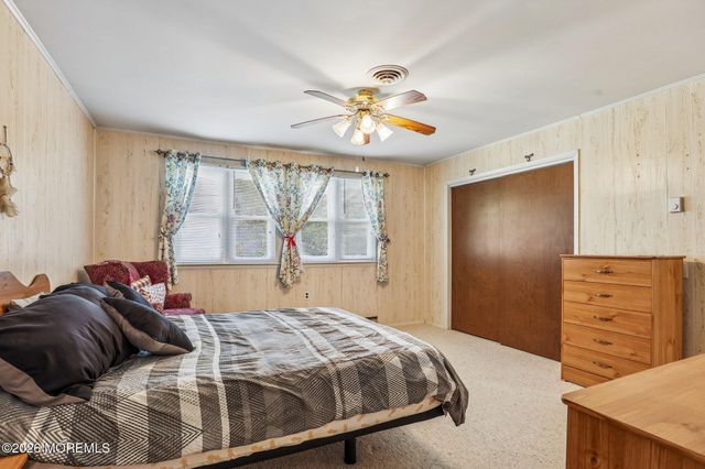 11 B Moccasin Drive, Whiting, NJ 08759
