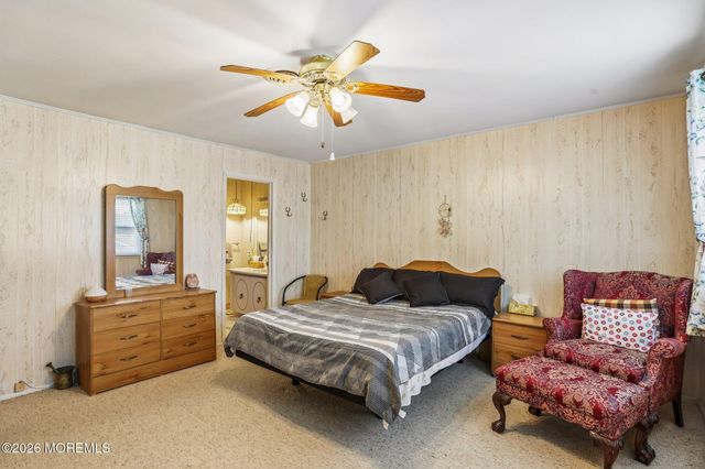 11 B Moccasin Drive, Whiting, NJ 08759