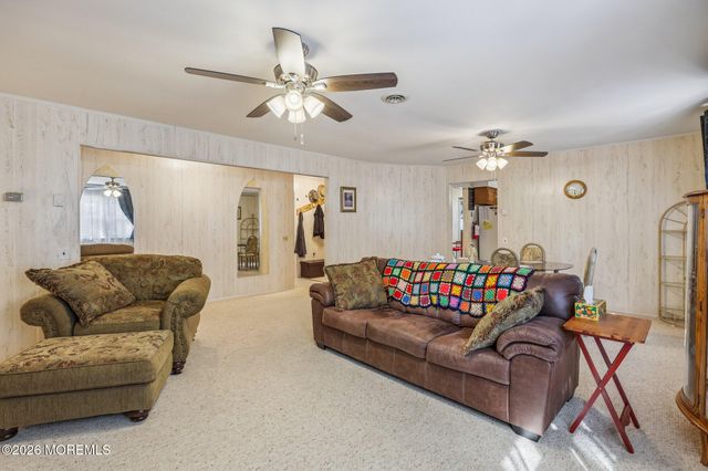 11 B Moccasin Drive, Whiting, NJ 08759