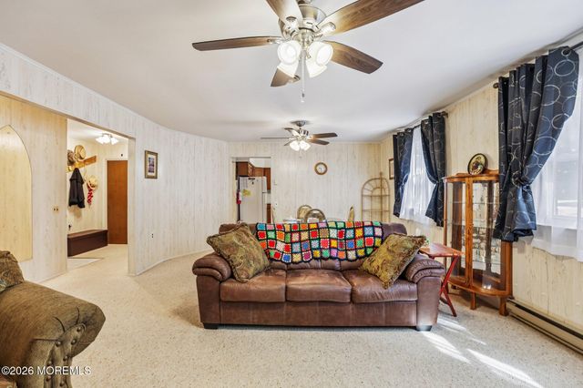 11 B Moccasin Drive, Whiting, NJ 08759