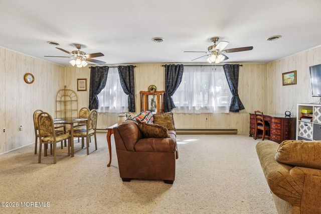 11 B Moccasin Drive, Whiting, NJ 08759