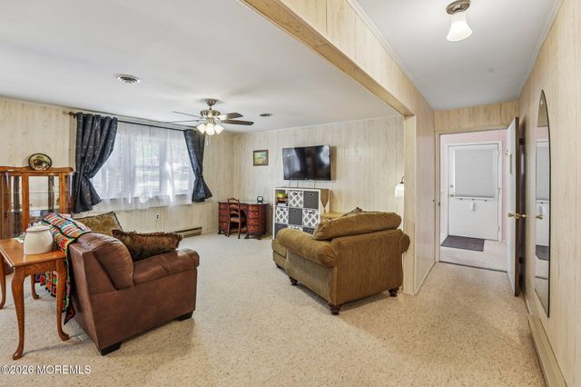 11 B Moccasin Drive, Whiting, NJ 08759