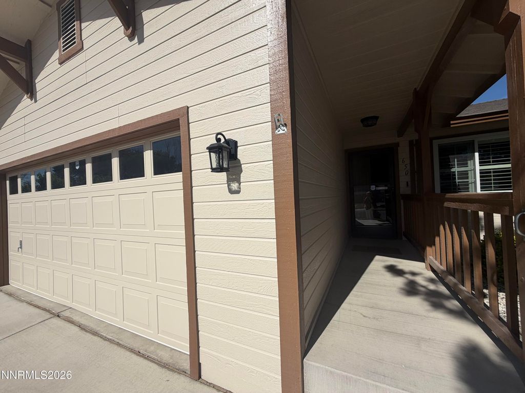 Image 11 of property listing at 650 Concord Circle, Fernley, NV 89408