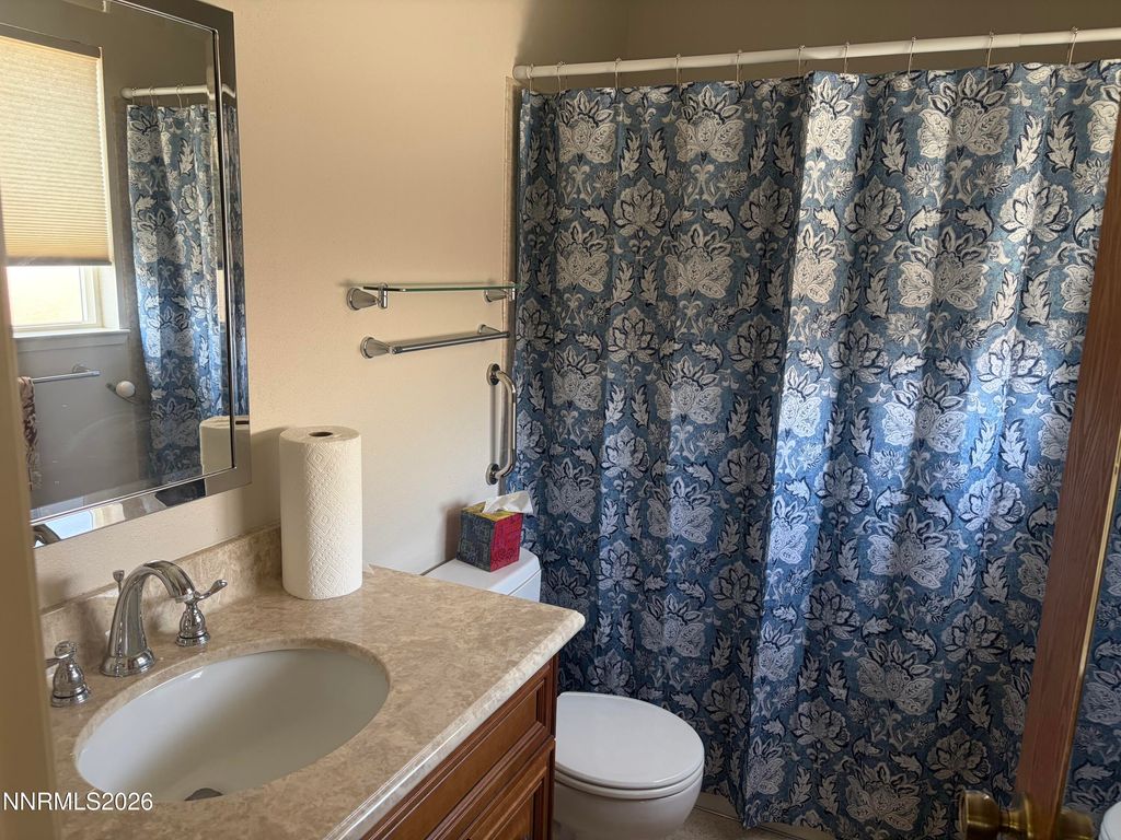 Image 21 of property listing at 650 Concord Circle, Fernley, NV 89408