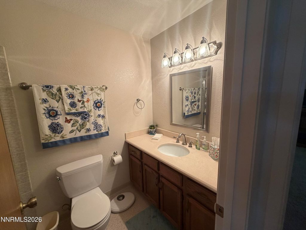 Image 22 of property listing at 650 Concord Circle, Fernley, NV 89408