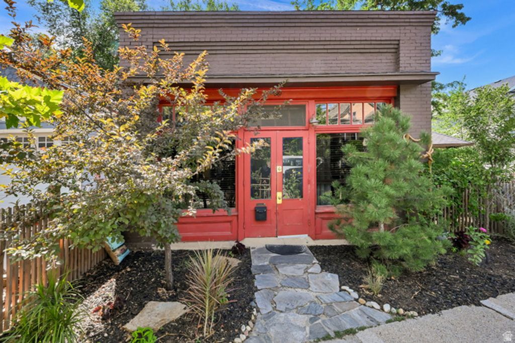 361 N MAIN ST, Salt Lake City, UT 84103 — exterior