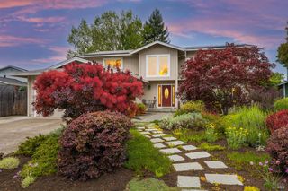 750 Holly Ave, Rohnert Park, CA 94928