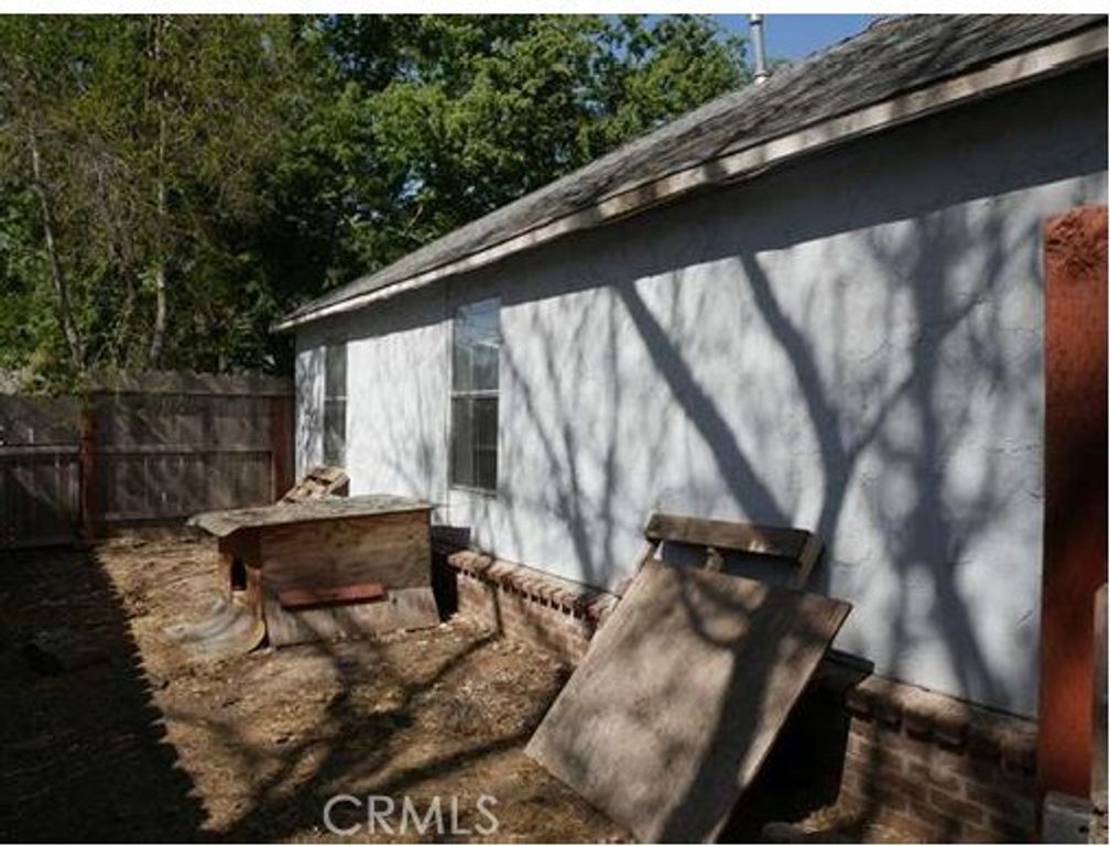 Image 20 of property listing at 349 W 6th Avenue, Chico, CA 95926