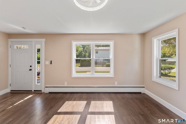 48 Edmond Street, Putnam, CT 06260