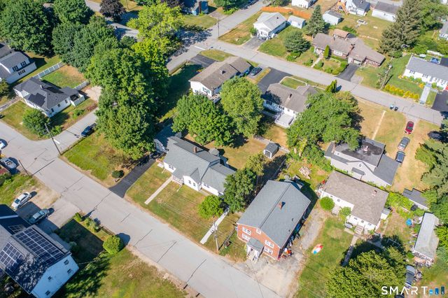 48 Edmond Street, Putnam, CT 06260