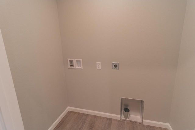 5572 FOREST CREEK ROAD, Stevens Point, WI 54482