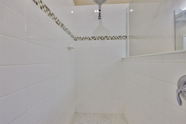 7336 PARKSHORE DRIVE, Apollo Beach, FL 33572