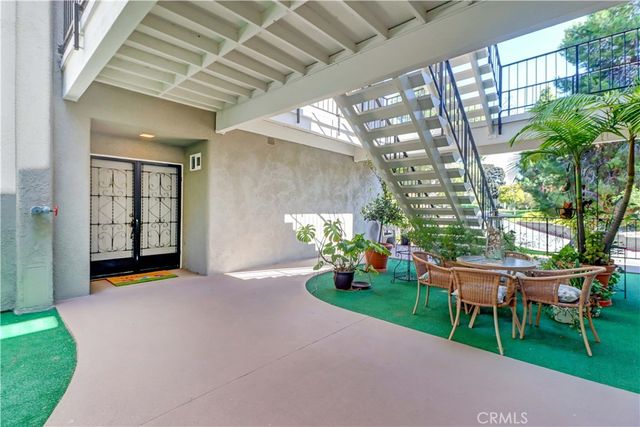 2405 Via Mariposa W 1H, Laguna Woods, CA 92637