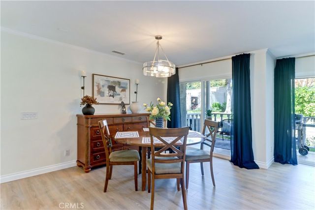 2405 Via Mariposa W 1H, Laguna Woods, CA 92637