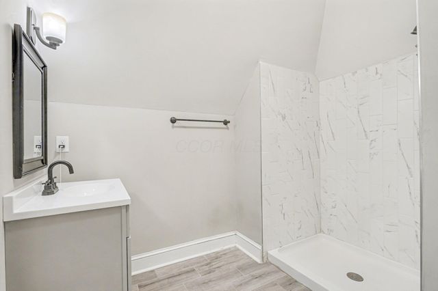 730 S Champion Avenue, Columbus, OH 43205