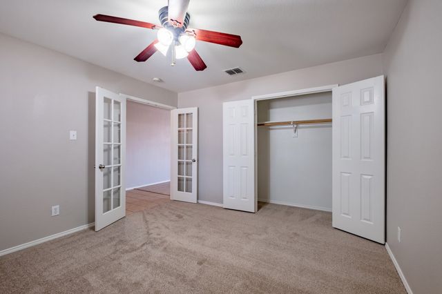 4605 Prairie Crossing Drive, Fort Worth, TX 76244