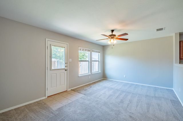 4605 Prairie Crossing Drive, Fort Worth, TX 76244