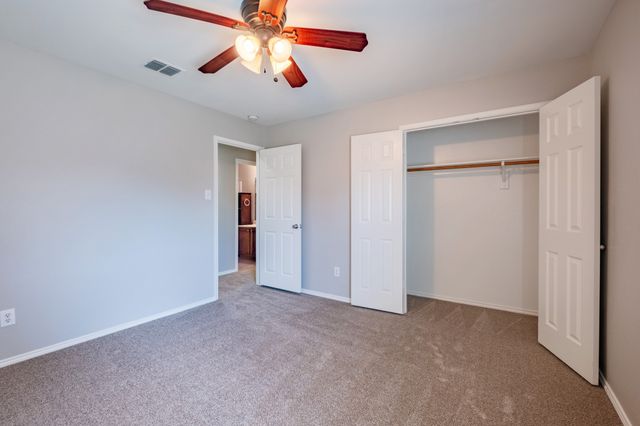 4605 Prairie Crossing Drive, Fort Worth, TX 76244
