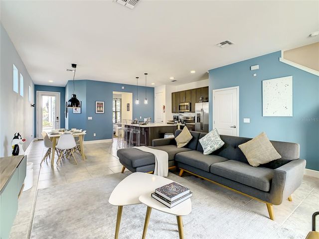 181 VILLA DOMANI CIRCLE, Davenport, FL 33896