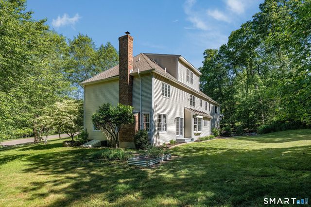 29 Buell Hill Road, Killingworth, CT 06419