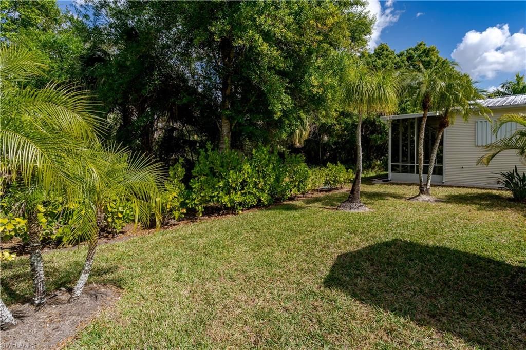 1076 Diamond Lake CIR, NAPLES, FL 34114 — photo 2