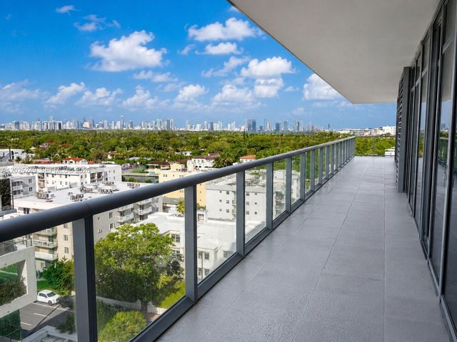 3737 Collins Ave S-1003, Miami Beach, FL 33140