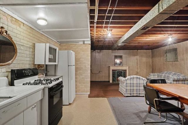 177 Orient Street, Worcester, MA 01604
