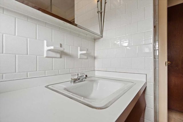 177 Orient Street, Worcester, MA 01604