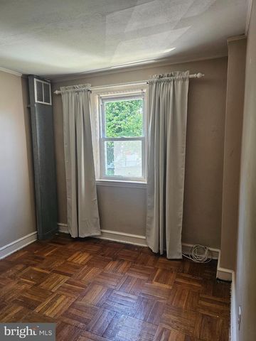 3227 HIGHLAND AVE, Camden, NJ 08105
