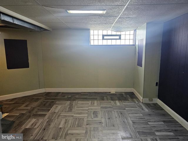 3227 HIGHLAND AVE, Camden, NJ 08105