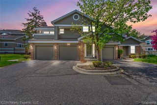 6614 Embers Court, West Bloomfield, MI 48322