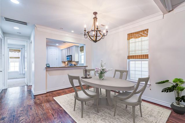 5976 Kansas Street, Houston, TX 77007