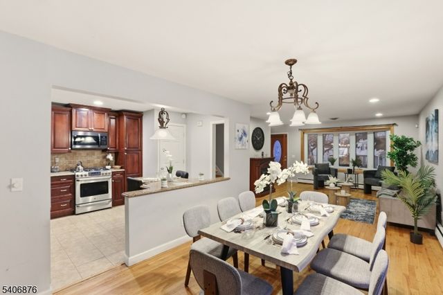 196 Russell Ave, Rahway City, NJ 07065