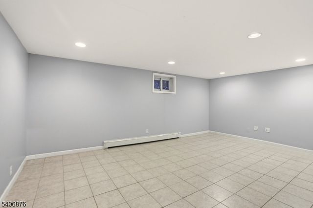 196 Russell Ave, Rahway City, NJ 07065