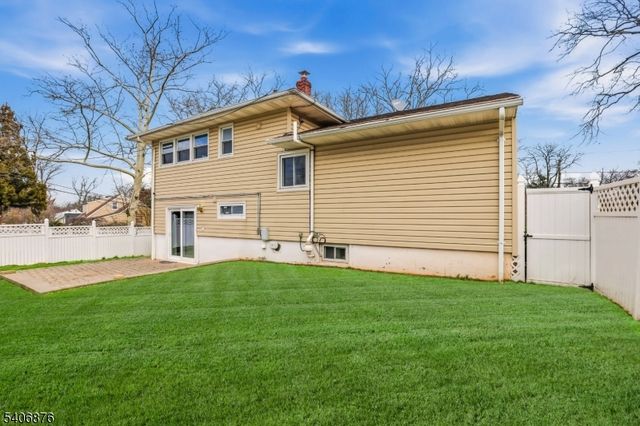 196 Russell Ave, Rahway City, NJ 07065