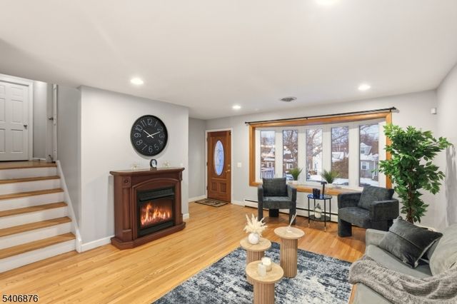 196 Russell Ave, Rahway City, NJ 07065