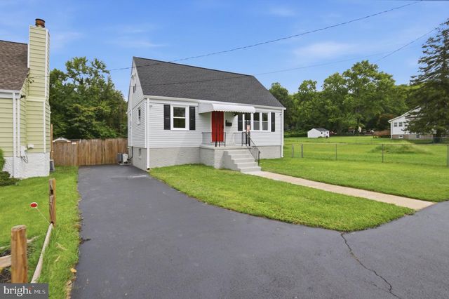 114 MINE BANK LN, Halethorpe, MD 21227