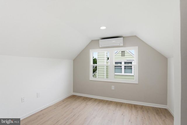 114 MINE BANK LN, Halethorpe, MD 21227