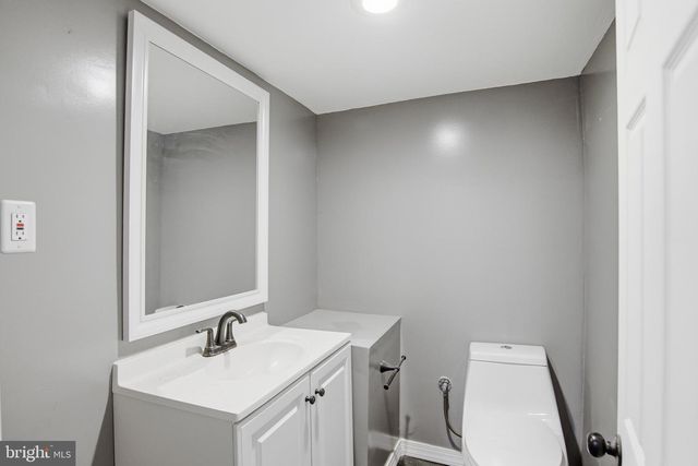 114 MINE BANK LN, Halethorpe, MD 21227