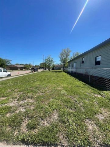 5601 Avenue L, Galveston, TX 77551