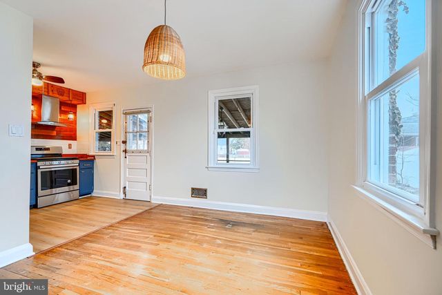 2812 5TH AVE, Baltimore, MD 21234